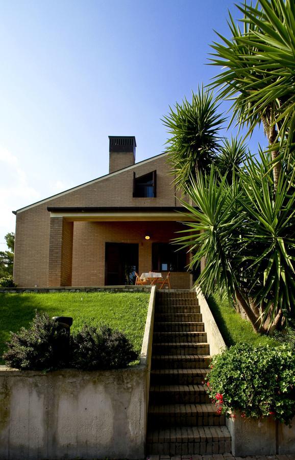فيستَ Residence Costamartino المظهر الخارجي الصورة