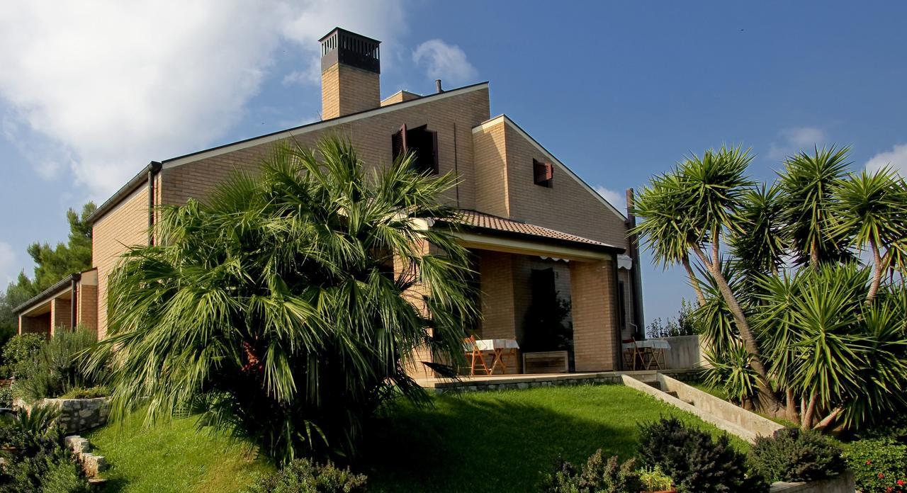 فيستَ Residence Costamartino المظهر الخارجي الصورة