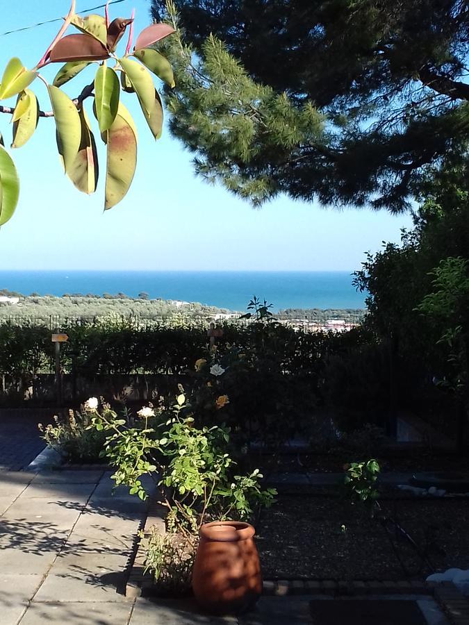 فيستَ Residence Costamartino المظهر الخارجي الصورة